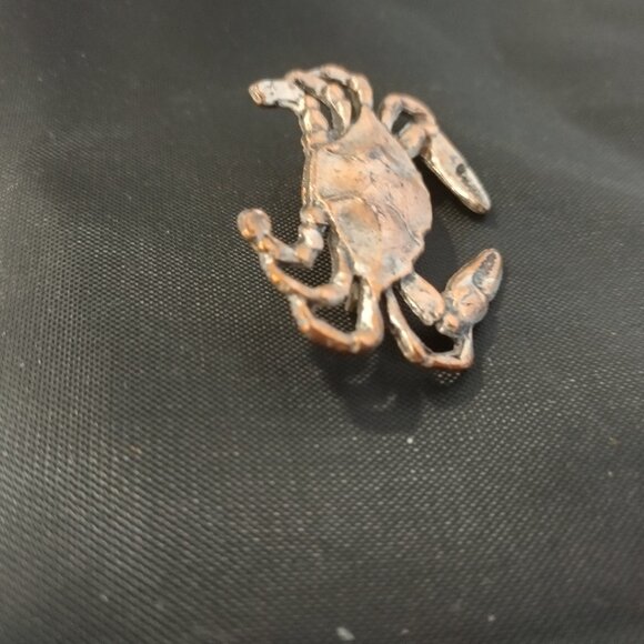 Vintage Metal Crab Brooch, 2"x1.75" - Picture 5 of 6